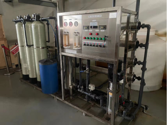 2008年大亞灣核電安裝的艾柯AK系列純水系統(tǒng)(1000L/H)維護完畢插圖 2008年大亞灣核電安裝的艾柯AK系列純水系統(tǒng)(1000L/H)維護完畢插圖