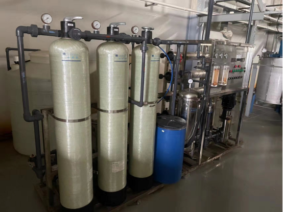 2008年大亞灣核電安裝的艾柯AK系列純水系統(tǒng)(1000L/H)維護完畢插圖2 2008年大亞灣核電安裝的艾柯AK系列純水系統(tǒng)(1000L/H)維護完畢插圖2