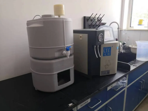 純水新裝丨艾柯Advanced-ZN系列實(shí)驗(yàn)室超純水北京某制藥公司安裝驗(yàn)收成功！插圖2